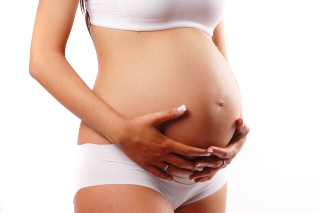 terhesség, mint a jóddal történő mellnagyobbítás ellenjavallata